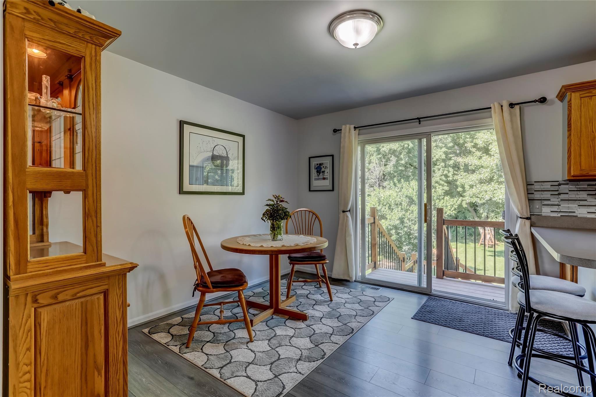 120 Ridgeview Court Grass Lake, MI 49240 - Photo 8 of 35 120 Ridgeview Court, Grass Lake, MI-8.jpg-FULL