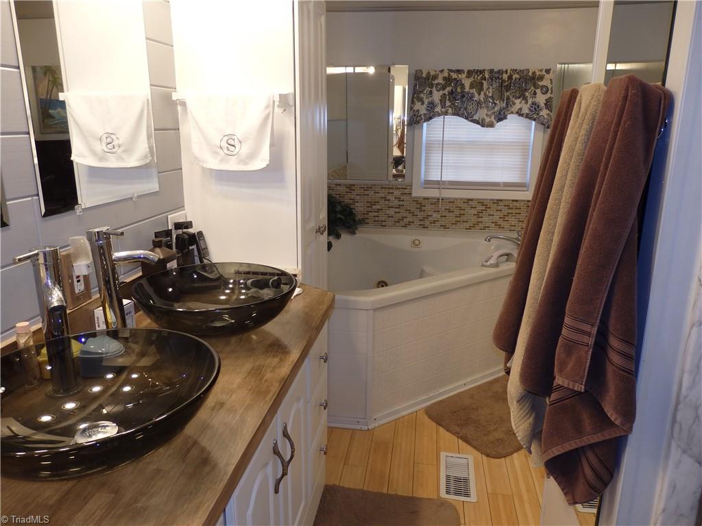 492 Mt Shepherd Road Asheboro, NC 27205 - Photo 21 of 43 Primary bath with dual vanity