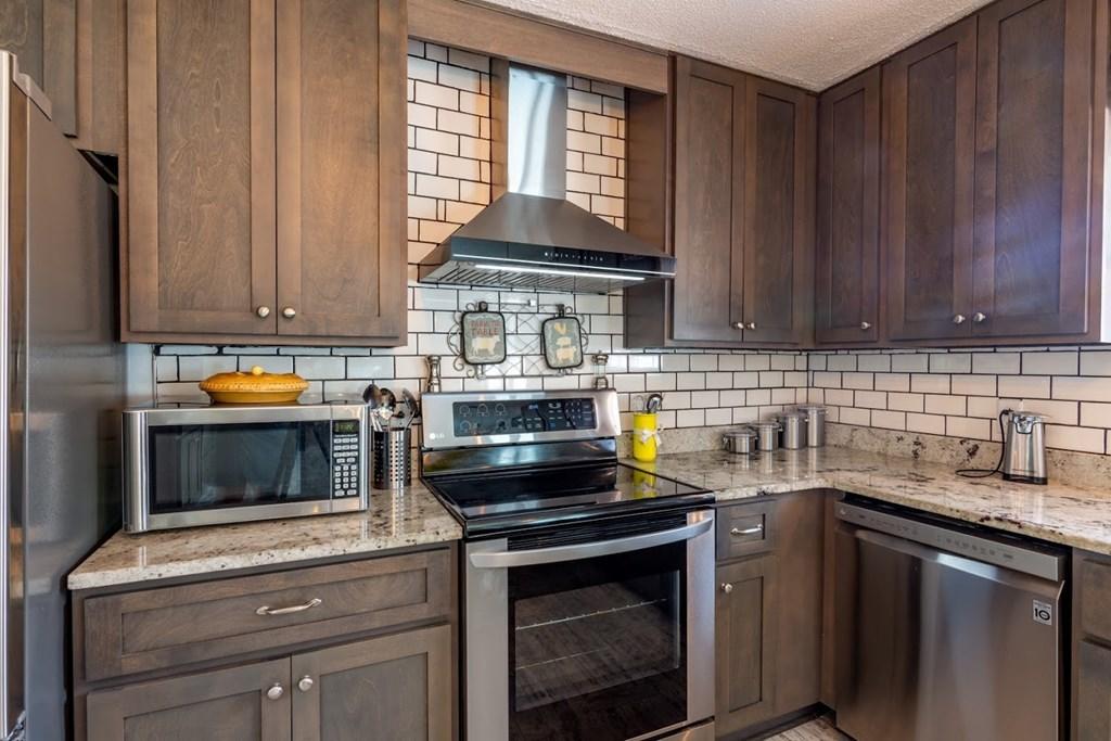 467 Walnut Street, Unit 1 & 3 Spring City, TN 37381 - Photo 8 of 72 8