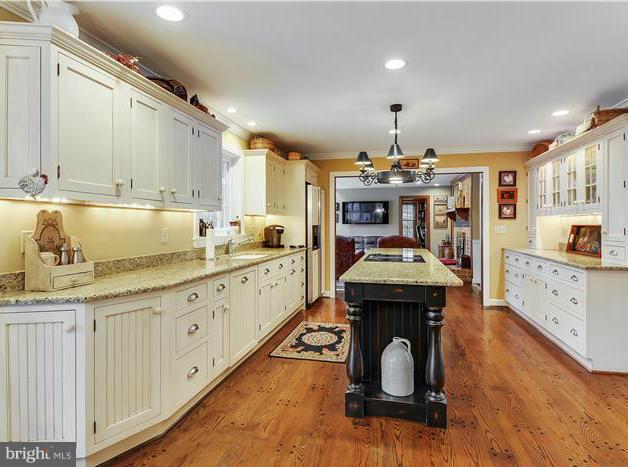 10718 Pot Spring Road Cockeysville, MD 21030 - Photo 11 of 30 Kitchen