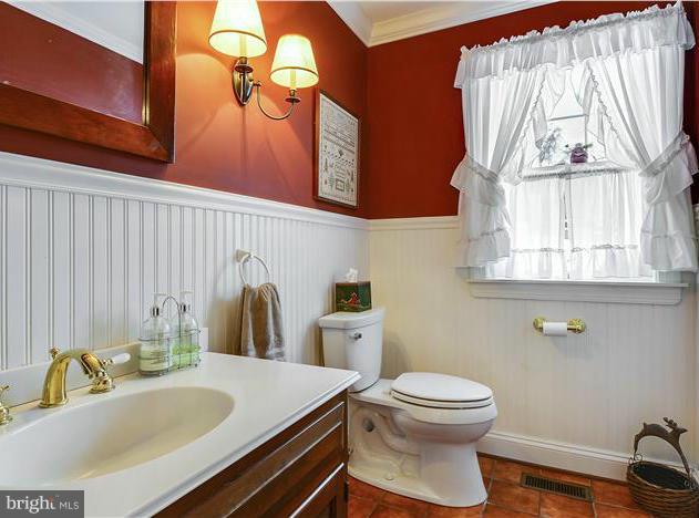 10718 Pot Spring Road Cockeysville, MD 21030 - Photo 21 of 30 Bath