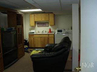 5981 Newport S Road Newport, MI 48166 - Photo 18 of 18 Basement Kitchen