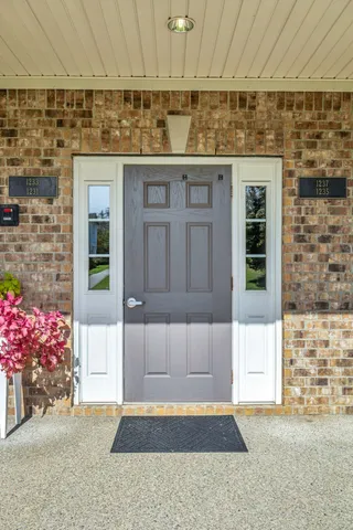 a view of a entryway of the house