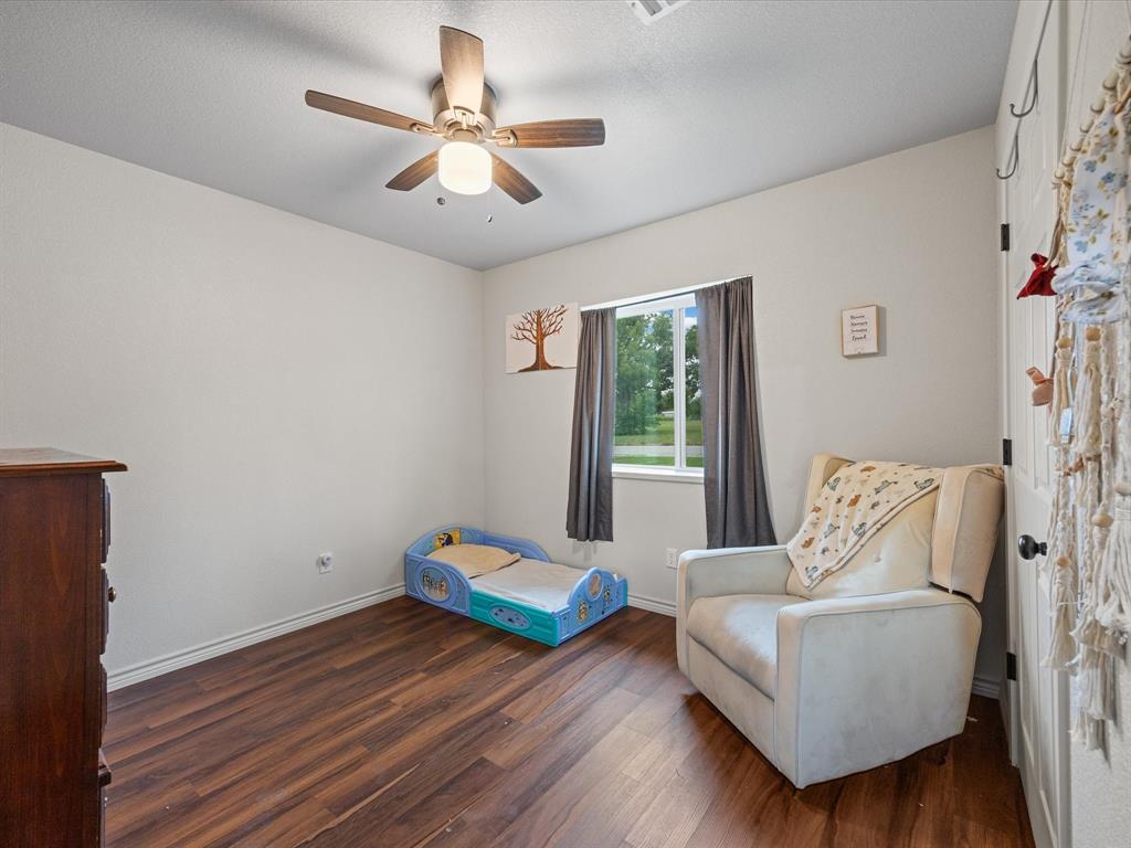 106 Edith Street Bowie, TX 76230 - Photo 13 of 19