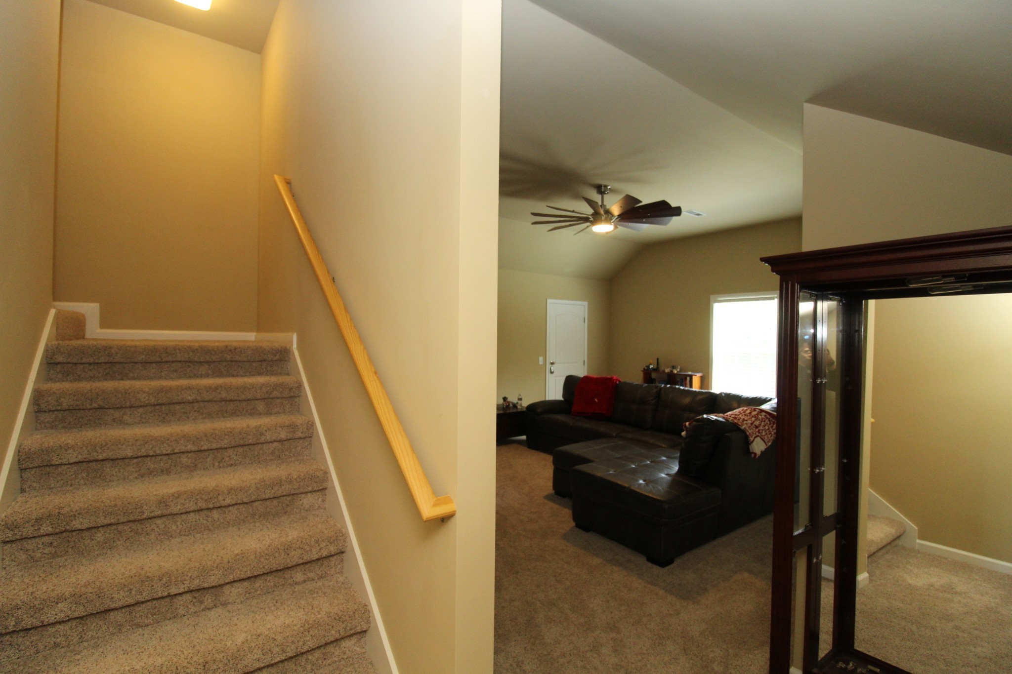 725 Lick Creek Road Hartsville, TN 37074 - Photo 39 of 71 a living room with furniture and a rug