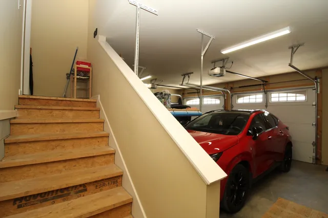 $739,900 | 725 Lick Creek Road, Hartsville, TN 37074