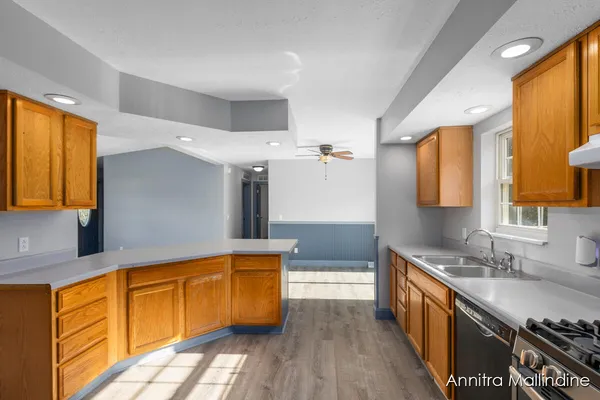 $345,000 | 2929 Montcalm Avenue Southeast, Lowell, MI 49331