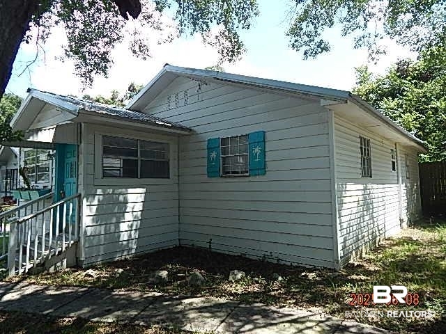 1021 Cherry Street Mobile, AL 36610 - Photo 4 of 17