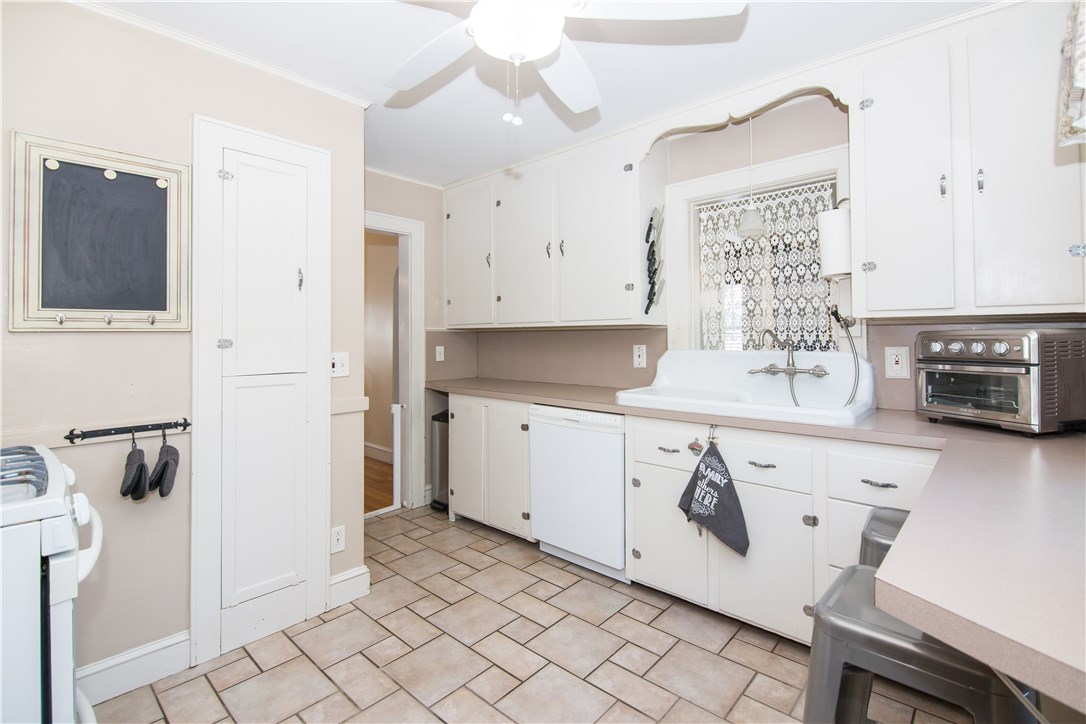 183 Power Road Pawtucket, RI 02860 - Photo 9 of 24 Gallery Image 9