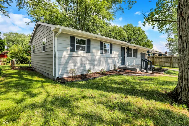 $229,000 | 416 Linden Lane, Plainfield, IN 46168