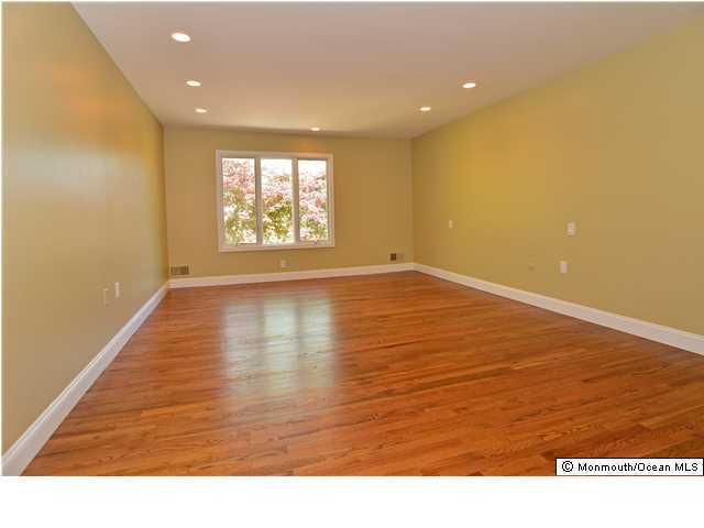 73 Wyncrest Road Marlboro, NJ 07746 - Photo 11 of 18 Additional Photo