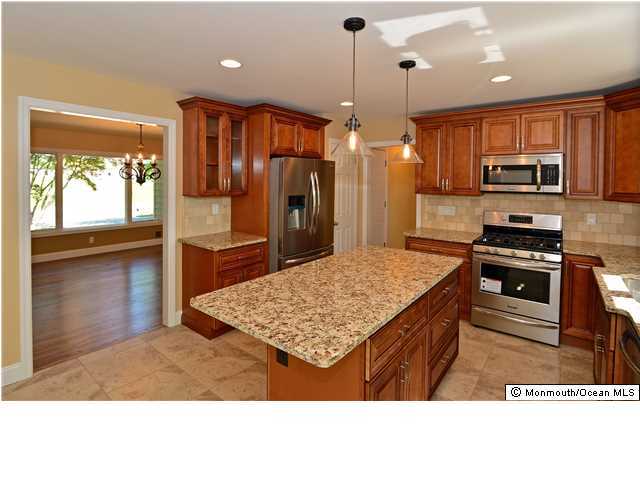 73 Wyncrest Road Marlboro, NJ 07746 - Photo 3 of 18 Additional Photo