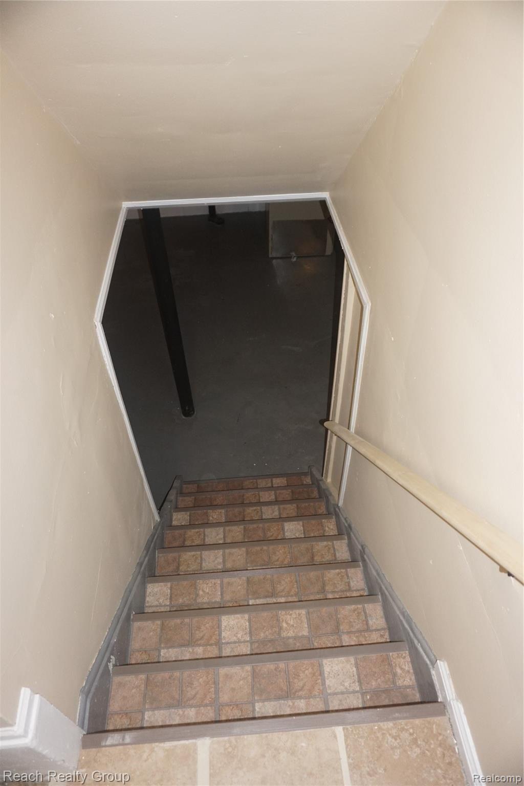 19738 Edinborough Road Detroit, MI 48219 - Photo 22 of 29 DSC00845.JPG