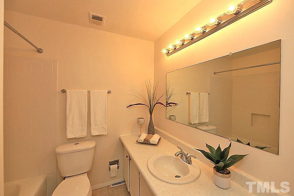 5322 Revere Road Durham, NC 27713 - Photo 7 of 14