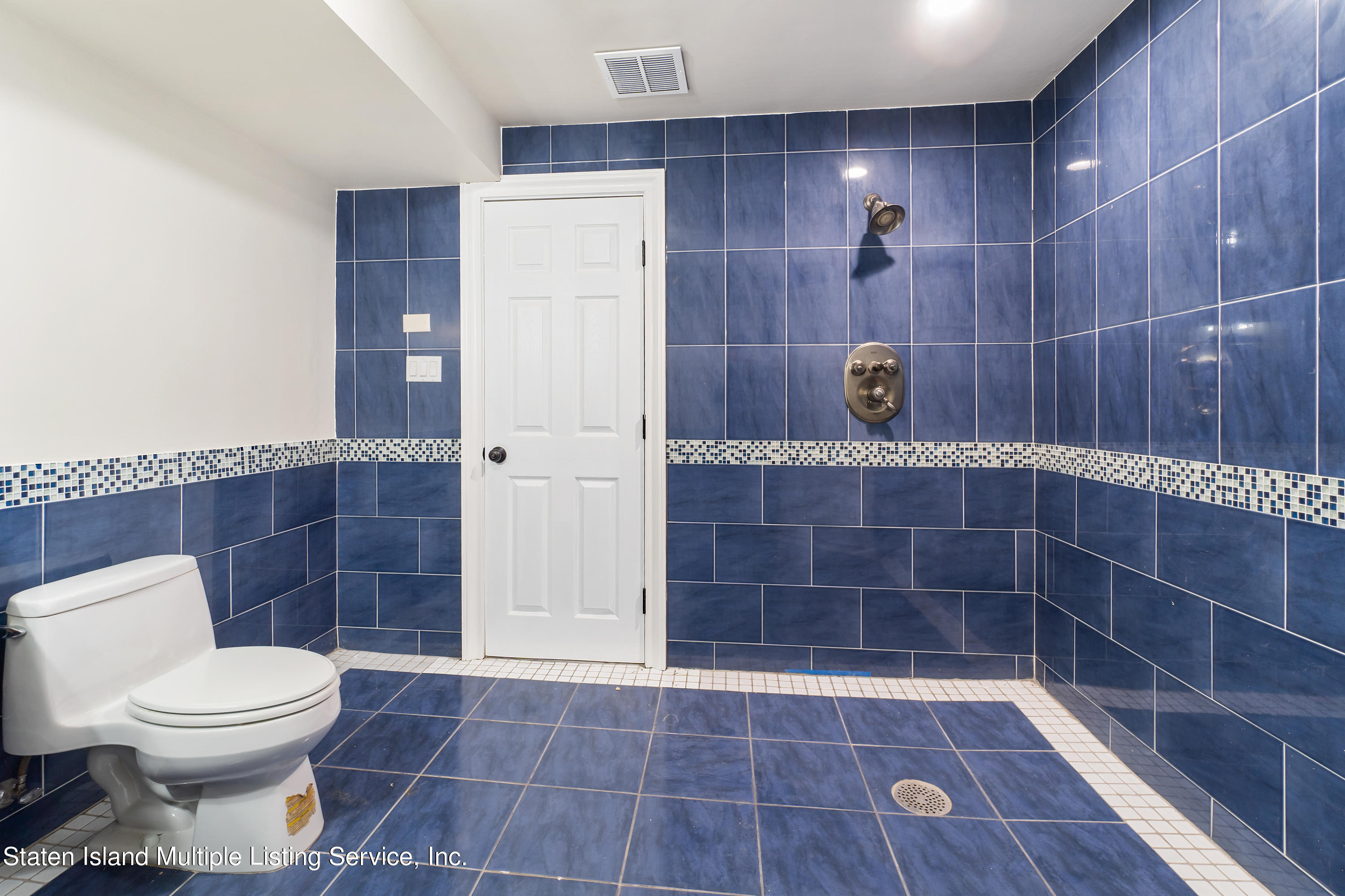 388 Edinboro Road Staten Island, NY 10306 - Photo 40 of 50 M6. Pool Bathroom 2
