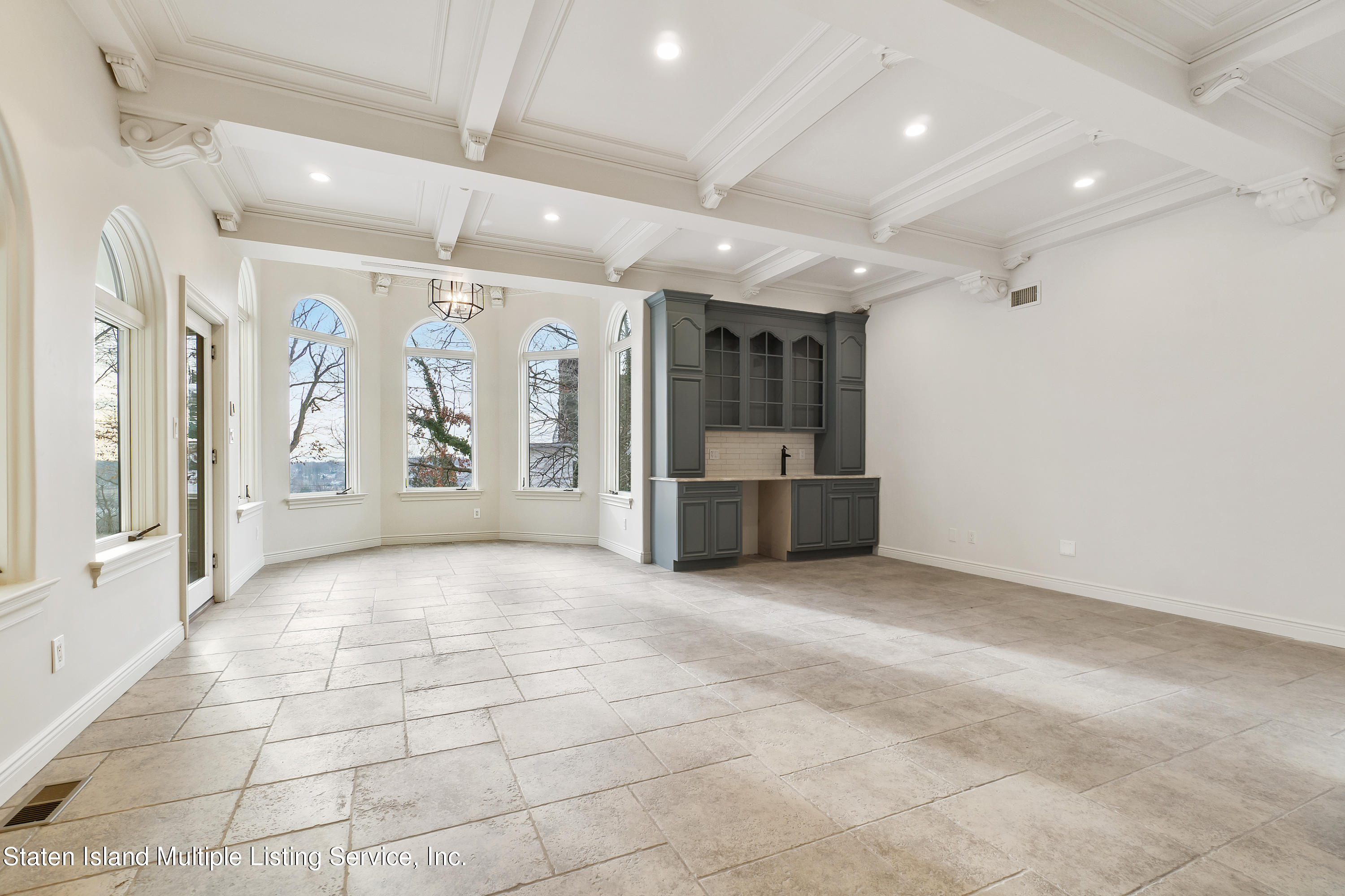 388 Edinboro Road Staten Island, NY 10306 - Photo 7 of 50 C2. Main Living Room 4