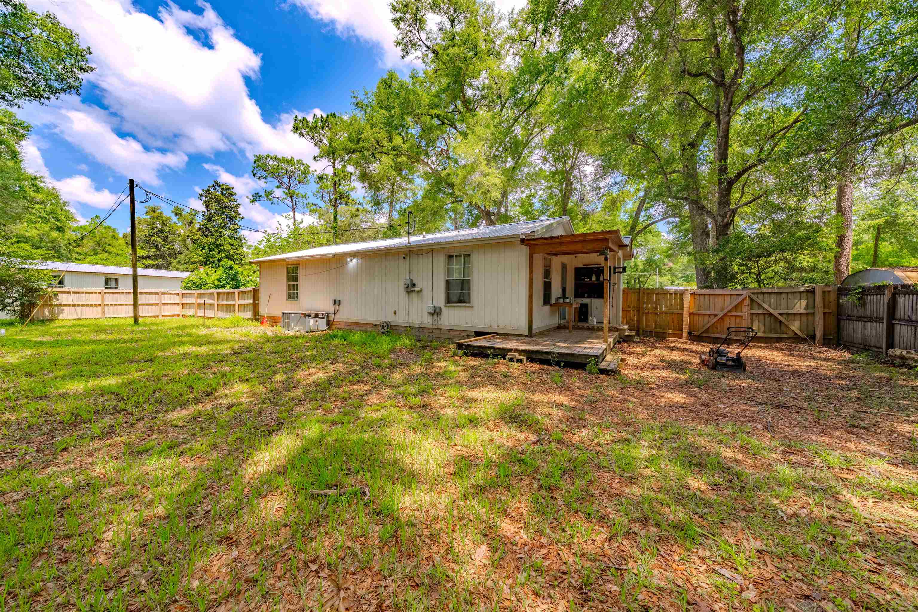 18003 Rakestraw Drive Tallahassee, FL 32310 - Photo 26 of 31