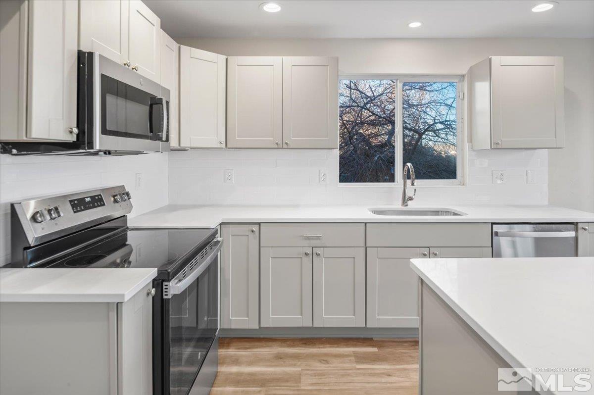 9830 Brightridge Drive Reno, NV 89506 - Photo 7 of 34 Photo 7