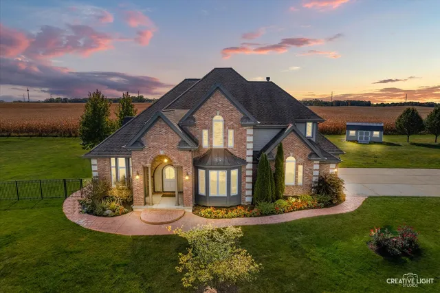 $820,000 | 44W465 Plank Road, Hampshire, IL 60140