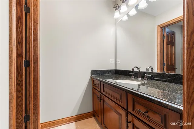 $820,000 | 44W465 Plank Road, Hampshire, IL 60140