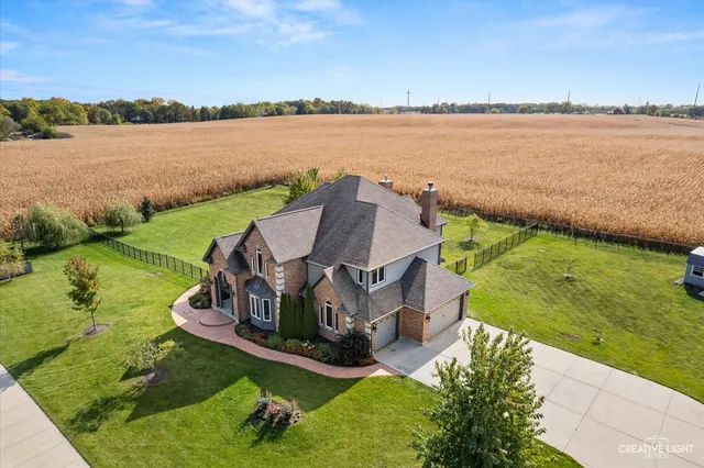 $820,000 | 44W465 Plank Road, Hampshire, IL 60140