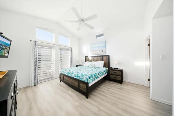 $1,550,000 | 340 East Ocean Drive, Key Colony Beach, FL 33051