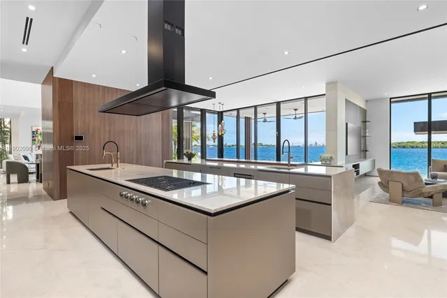 $23,495,000 | 11404 North Bayshore Drive, North Miami, FL 33181