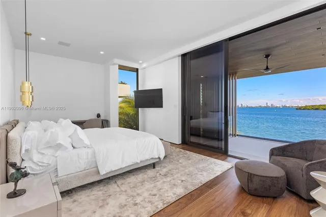 $23,495,000 | 11404 North Bayshore Drive, North Miami, FL 33181