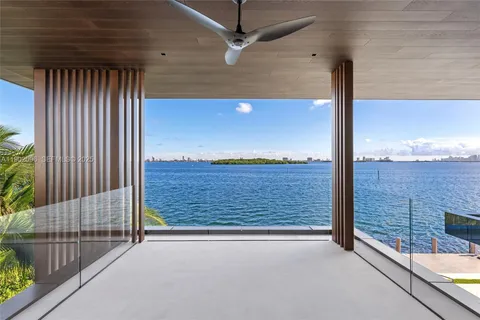 $23,495,000 | 11404 North Bayshore Drive, North Miami, FL 33181