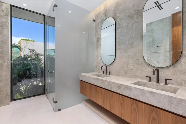 $23,495,000 | 11404 North Bayshore Drive, North Miami, FL 33181