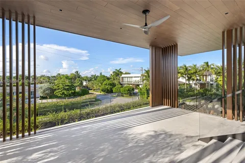 $23,495,000 | 11404 North Bayshore Drive, North Miami, FL 33181