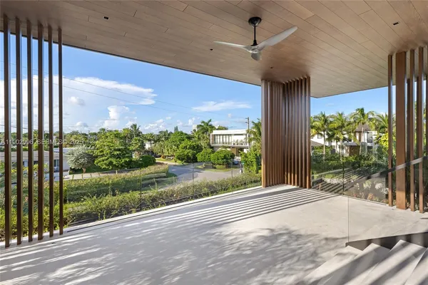 $21,950,000 | 11404 North Bayshore Drive, North Miami, FL 33181