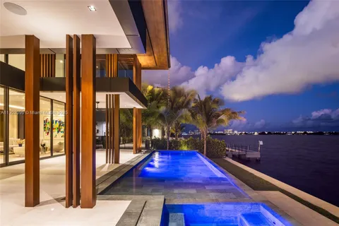$23,495,000 | 11404 North Bayshore Drive, North Miami, FL 33181