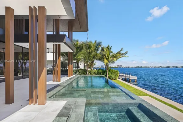 $21,950,000 | 11404 North Bayshore Drive, North Miami, FL 33181