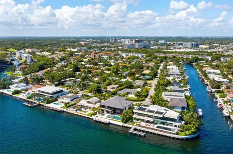 $23,495,000 | 11404 North Bayshore Drive, North Miami, FL 33181