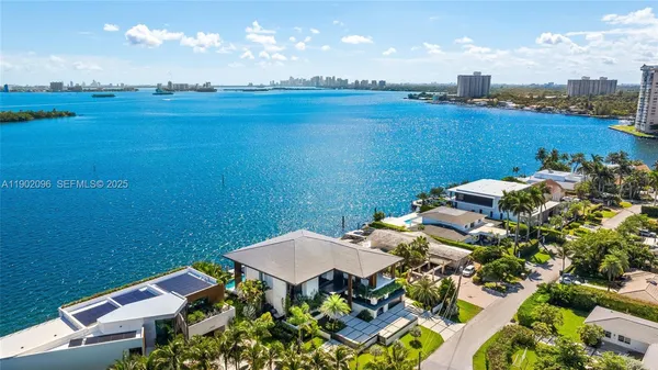 $21,950,000 | 11404 North Bayshore Drive, North Miami, FL 33181