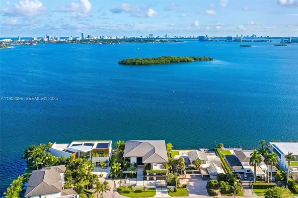 $21,950,000 | 11404 North Bayshore Drive, North Miami, FL 33181
