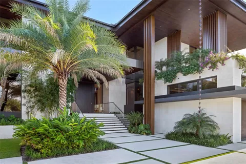 $23,495,000 | 11404 North Bayshore Drive, North Miami, FL 33181
