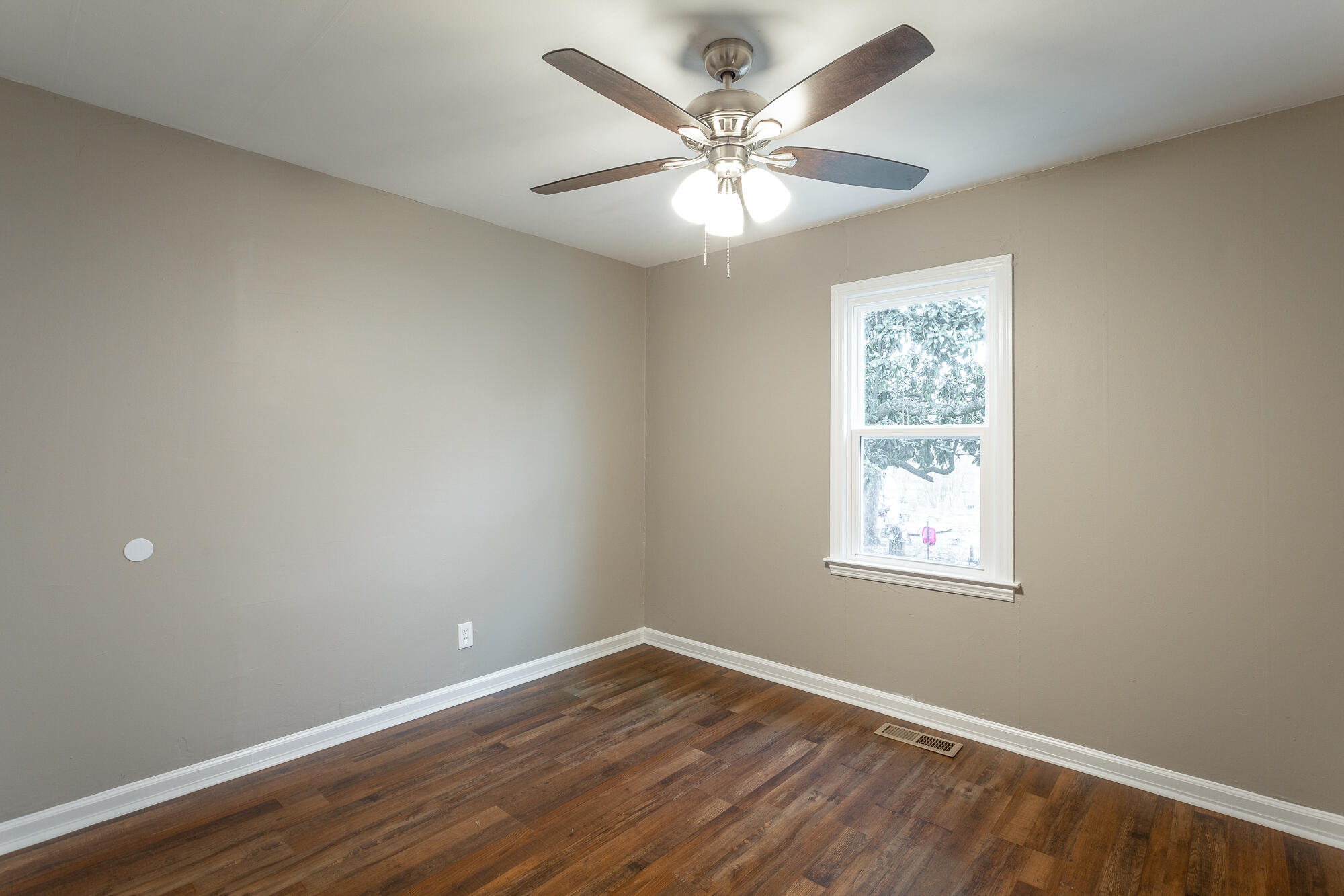 110 Wilder Street Chickamauga, GA 30707 - Photo 29 of 37 110 Wilder St. HD-27
