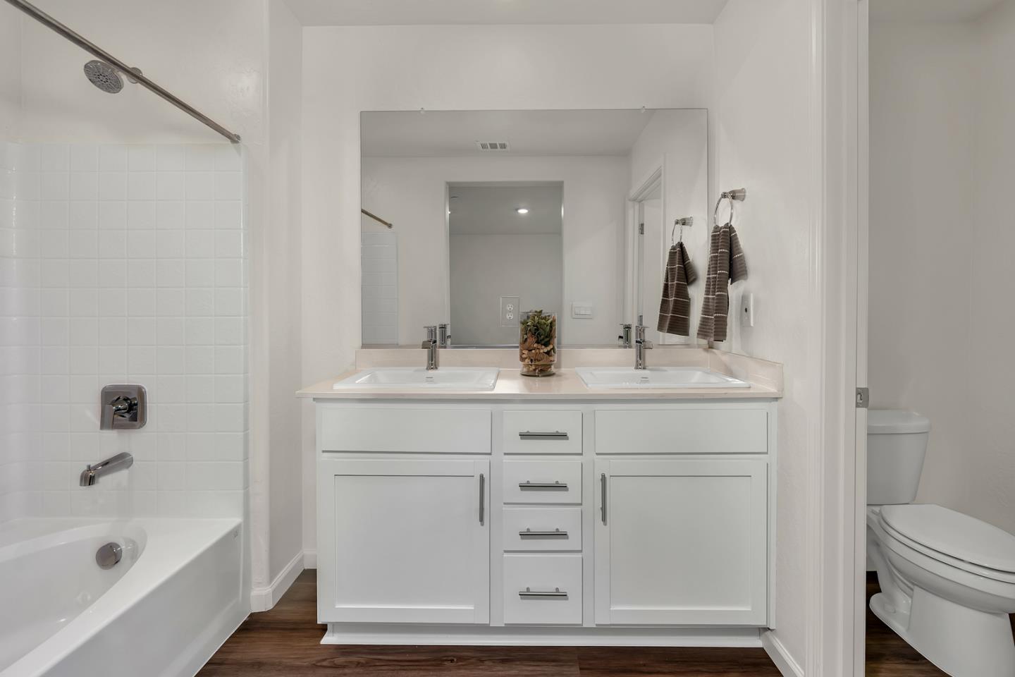 408 Rice Way Los Banos, CA 93635 - Photo 20 of 30