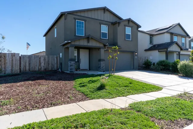 $460,000 | 408 Rice Way, Los Banos, CA 93635