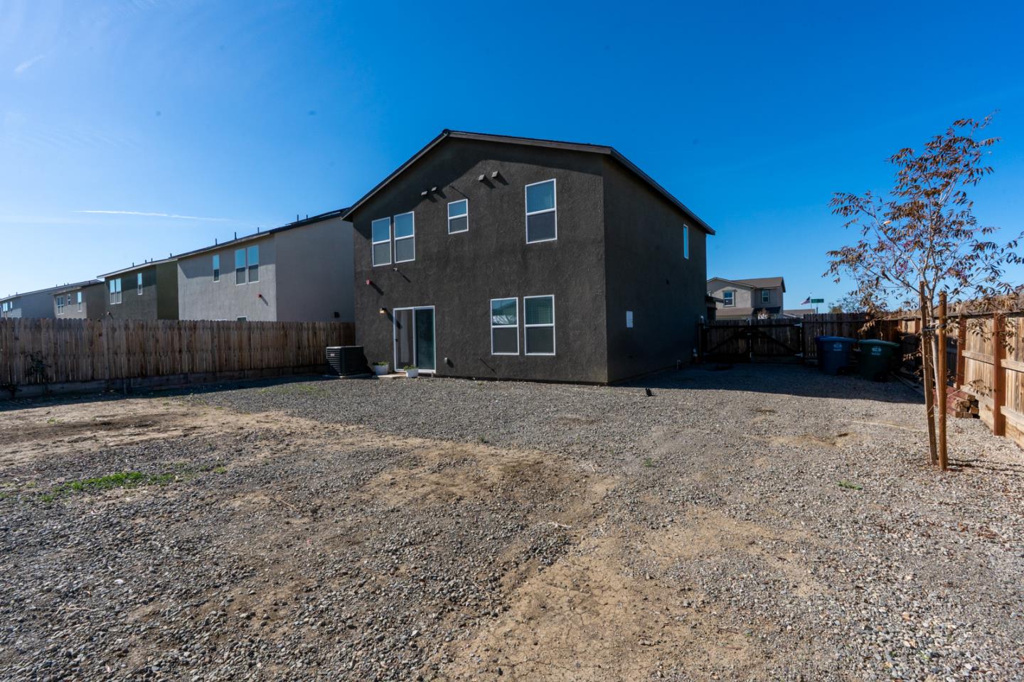 408 Rice Way Los Banos, CA 93635 - Photo 29 of 30