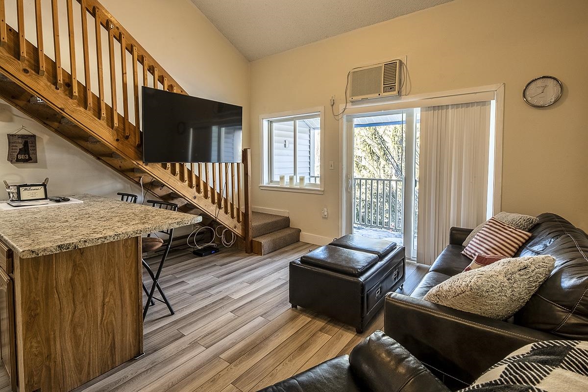 36 Lodge Road, Unit C313 Lincoln, NH 03251 - Photo 4 of 12