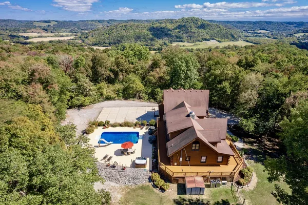 $1,250,000 | 469 Theas Way, Liberty, TN 37095