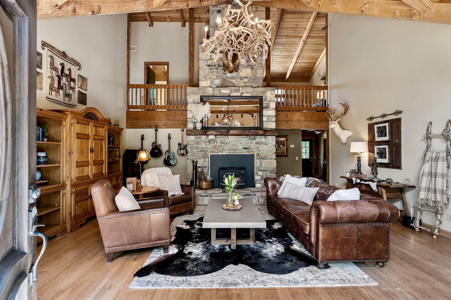 469 Theas Way Liberty, TN 37095 - Photo 6 of 35 a living room with furniture and a fireplace