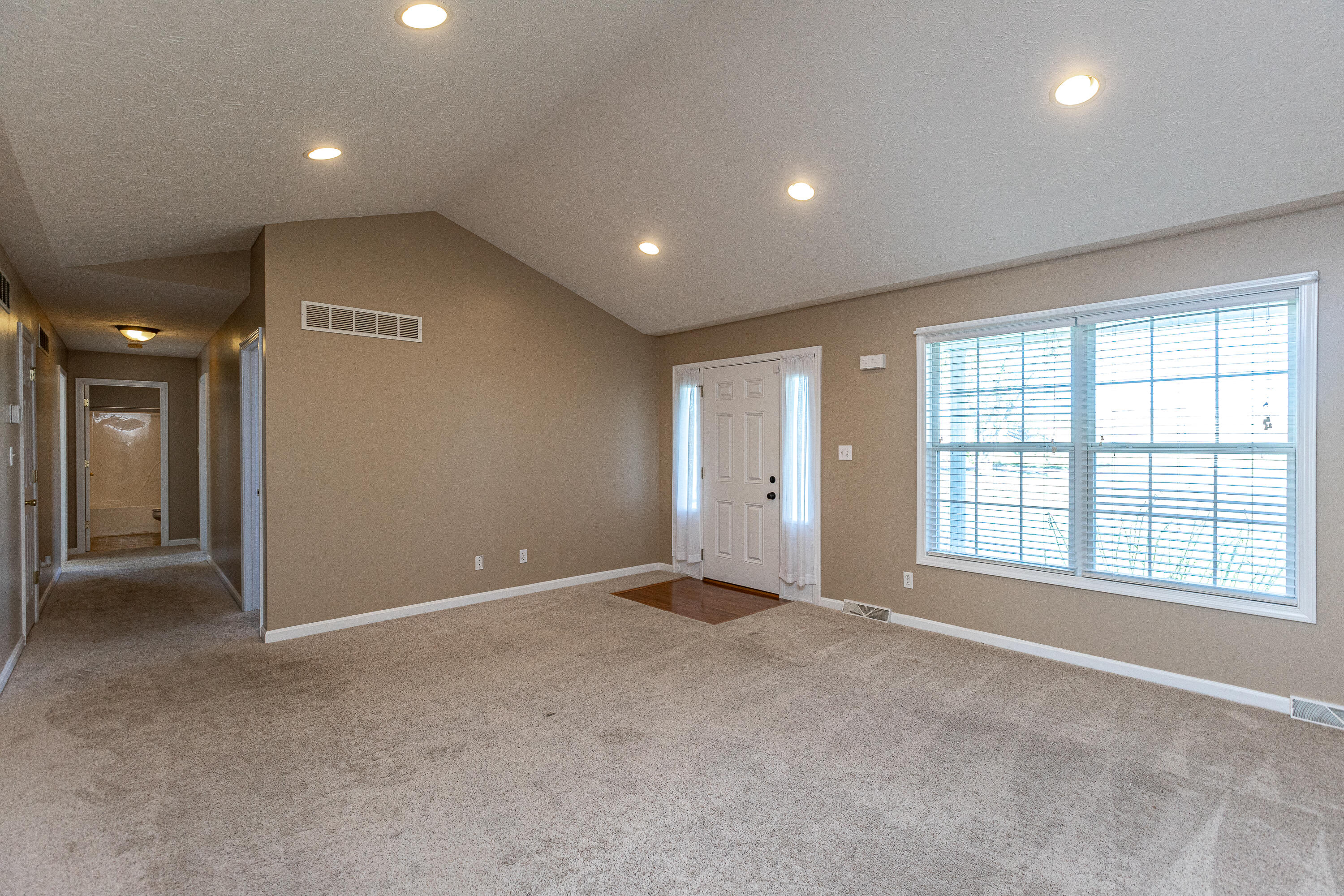 1897 Quarry Road Danville, KY 40422 - Photo 3 of 44 B-2