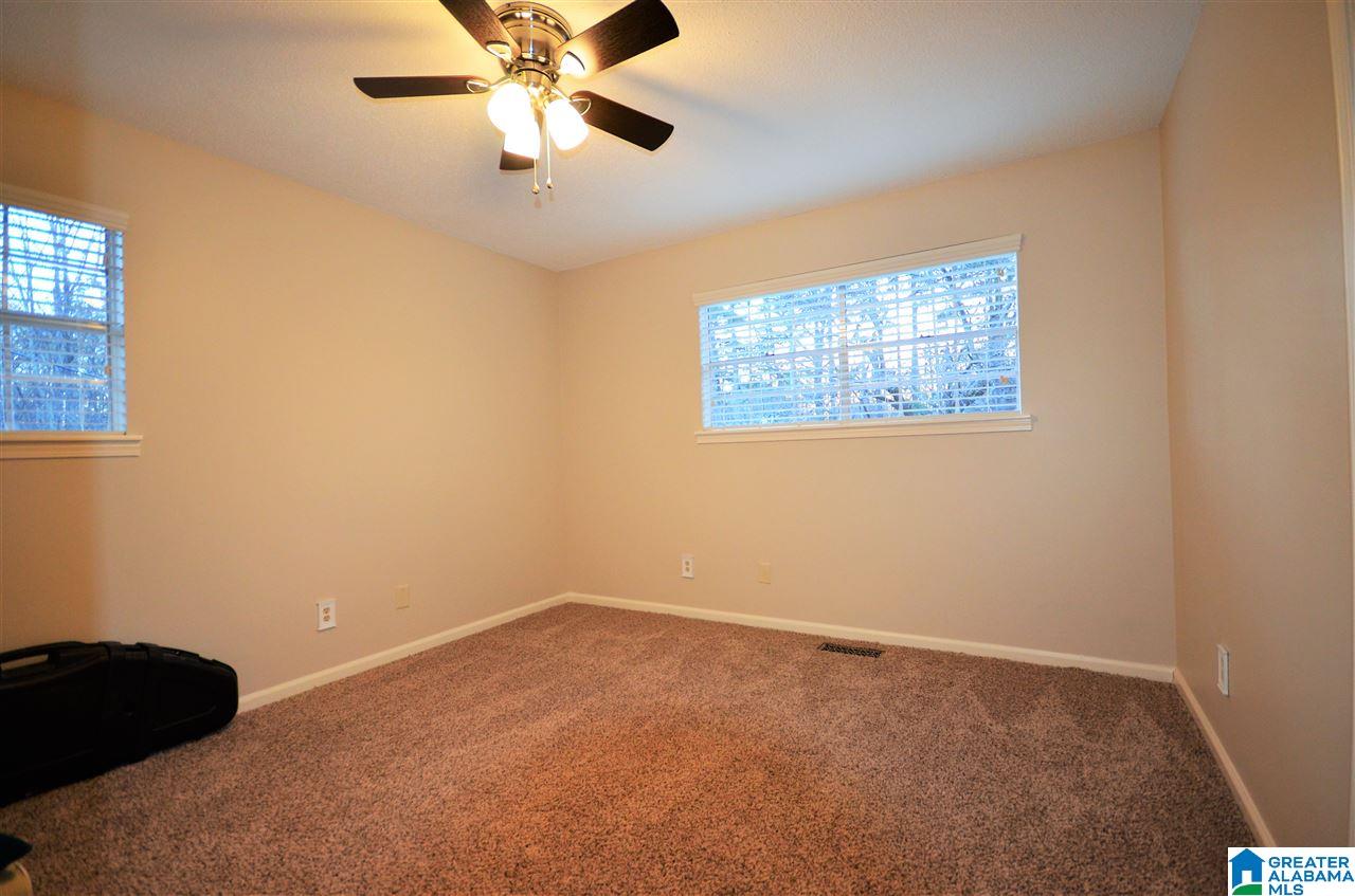 930 Ridge Trail Warrior, AL 35180 - Photo 26 of 34