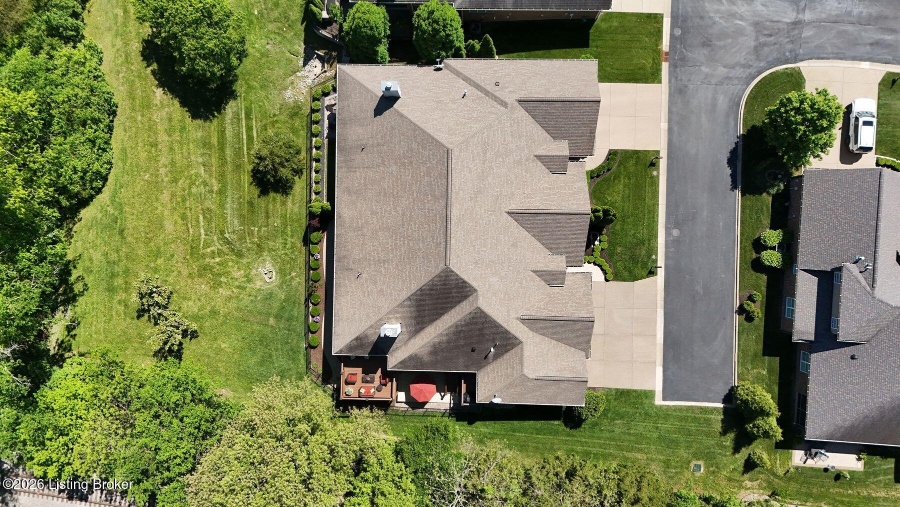 301 Maple Valley Road Louisville, KY 40245 - Photo 45 of 47 photo_online_044