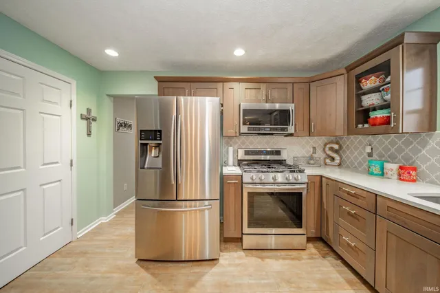 $399,900 | 3004 West Aruba Way, Muncie, IN 47302