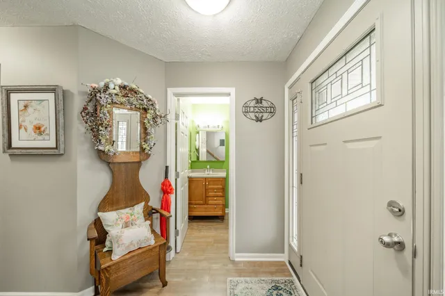 $399,900 | 3004 West Aruba Way, Muncie, IN 47302